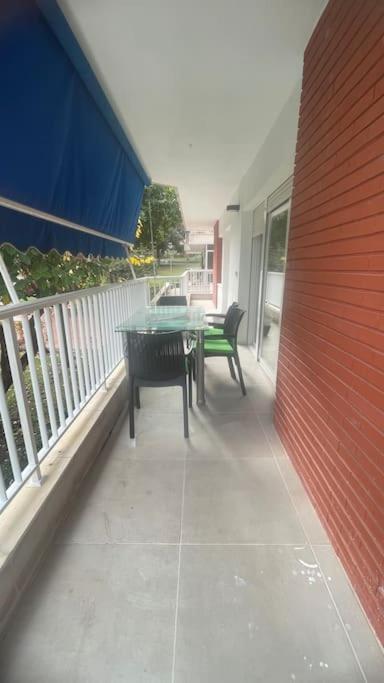 Apartamento Moderno Y Coqueto En Playa San Juan لقنت المظهر الخارجي الصورة